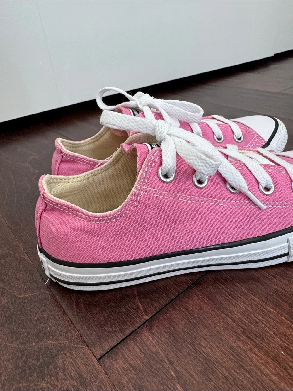 Converse girls pink